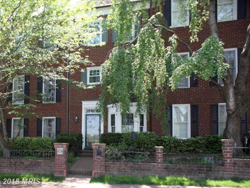 434 Tschiffely Square Road - Photo 1