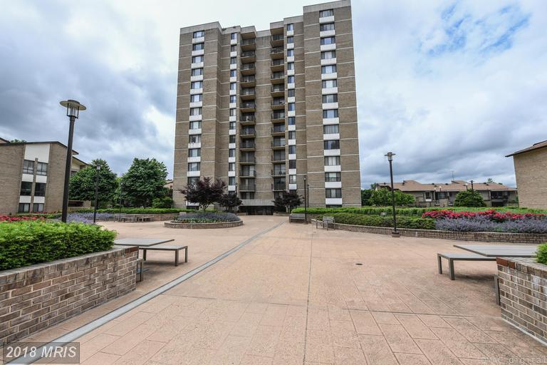 118 Monroe Street - Photo 1