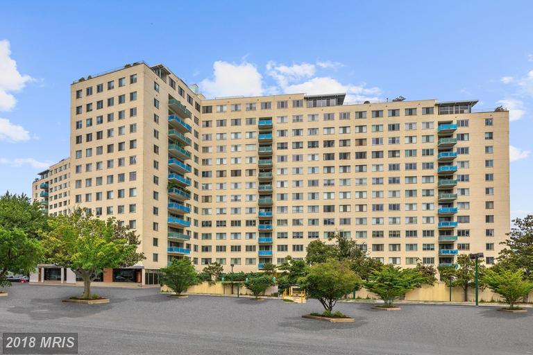 10201 Grosvenor Place - Photo 1