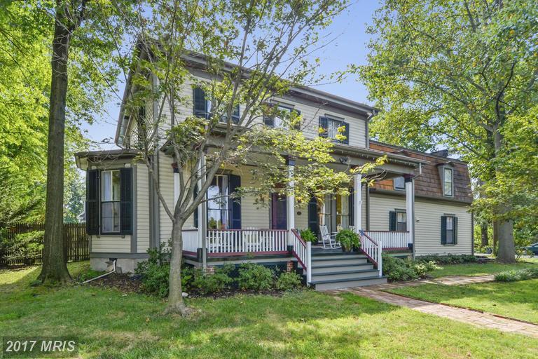 104 Jefferson Street - Photo 1