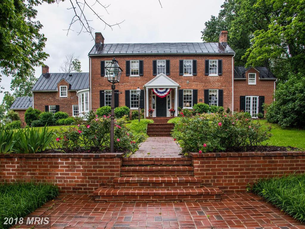 21524 Whites Ferry Road - Photo 1