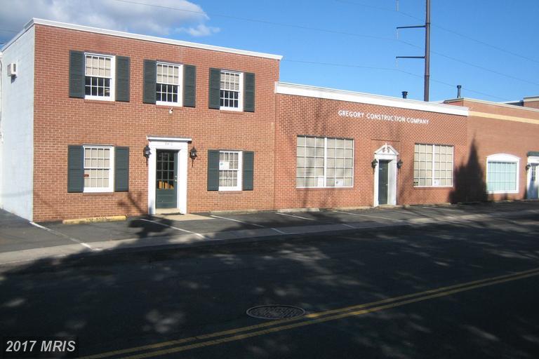 9410 Prince William Street - Photo 1