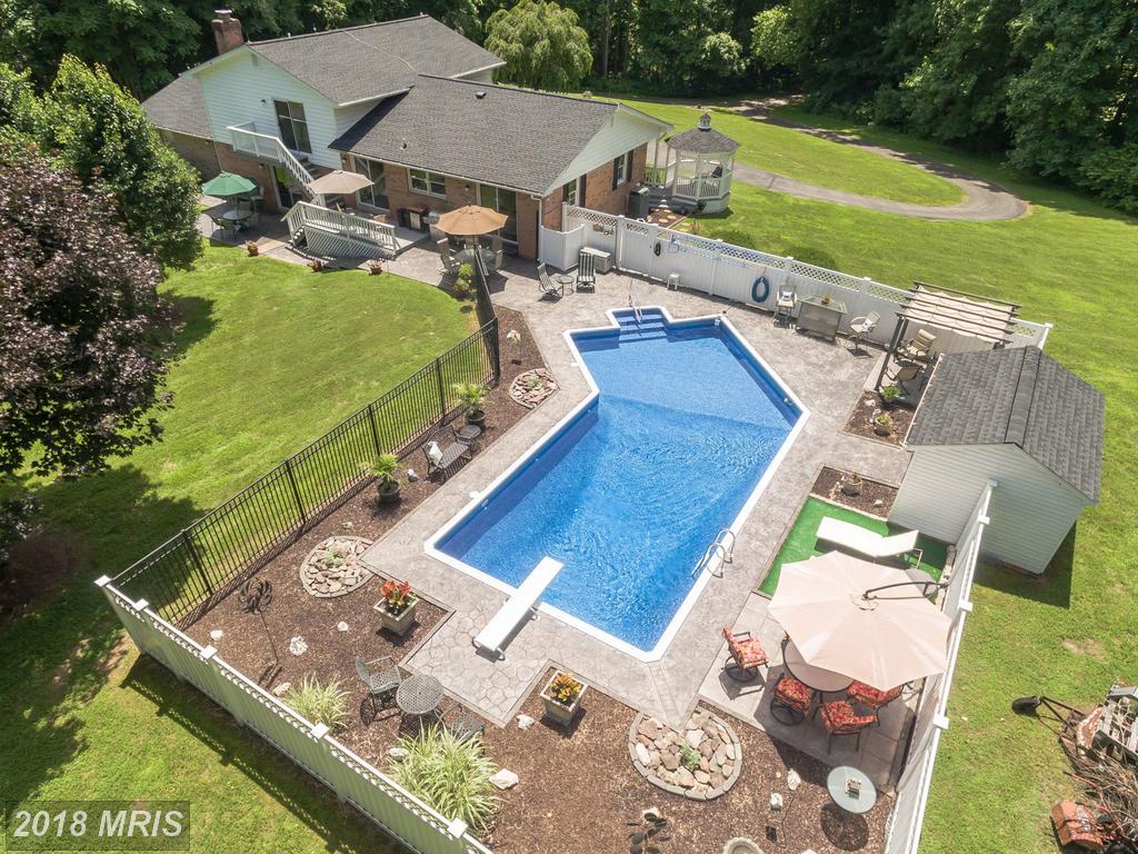 10200 Lynn Ric Drive - Photo 1