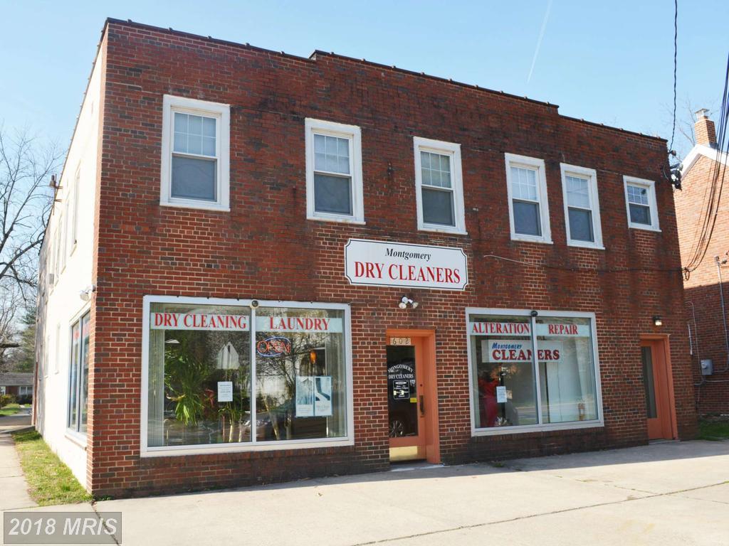 602 Montgomery Street - Photo 1