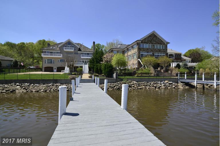 103 Poplar Lane - Photo 1