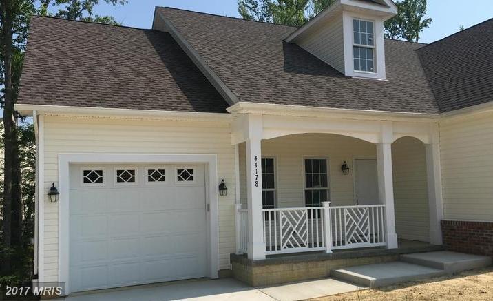 44178 Honeysuckle Lane - Photo 1