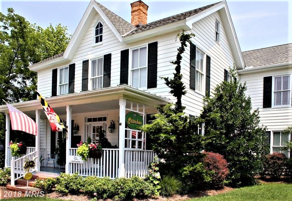 209 Talbot Street - Photo 1