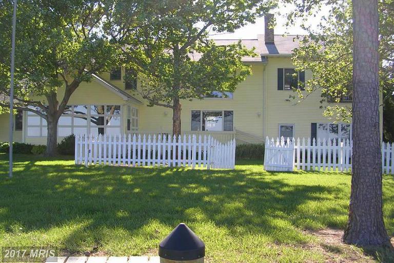 5400 Windward Drive - Photo 1