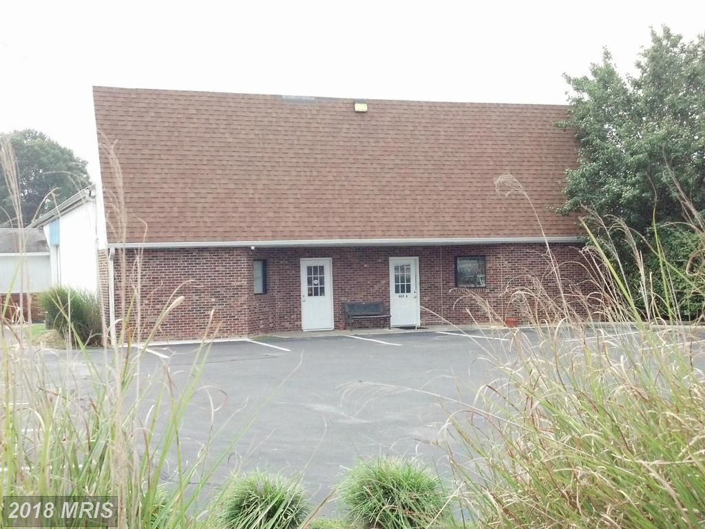 402 Maryland Avenue - Photo 1
