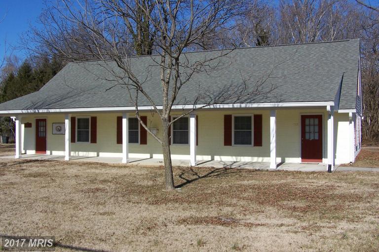 15381 Kings Highway - Photo 1