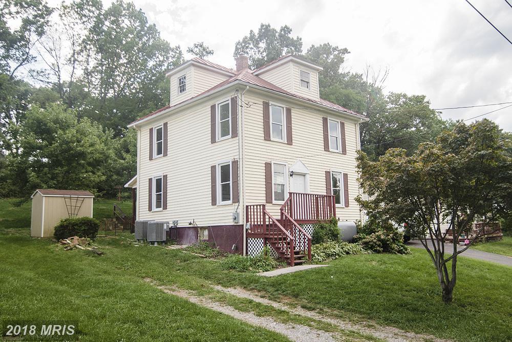 220 Orchard Street - Photo 1
