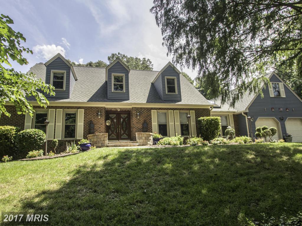 238 Ambleside Drive - Photo 1