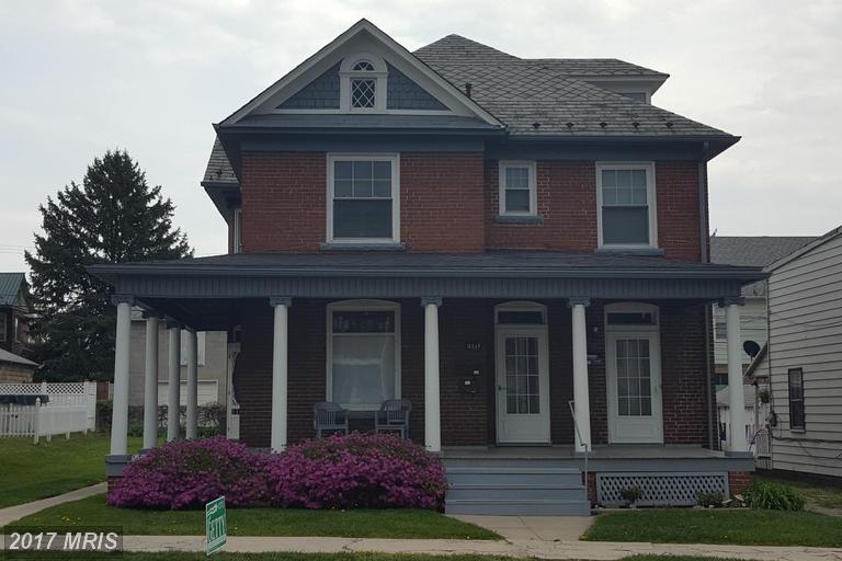 314 Pennsylvania Avenue - Photo 1