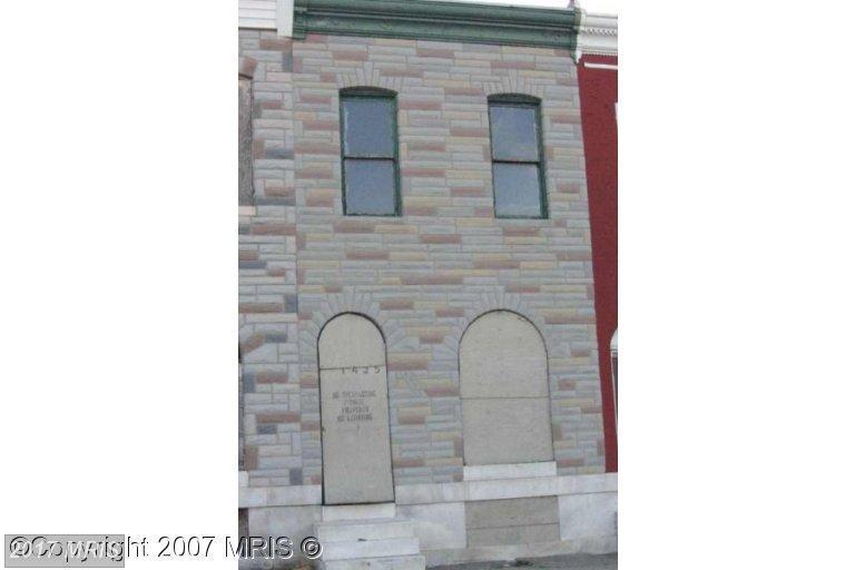 1435 Patterson Park Avenue - Photo 1