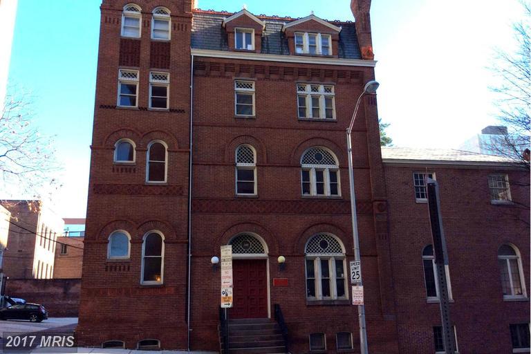 309 Cathedral Street - Photo 1