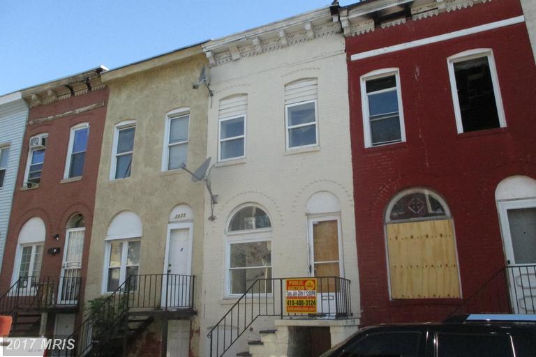 2020 Ridgehill Avenue - Photo 1