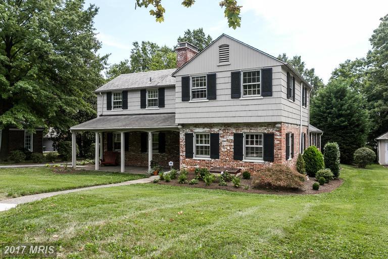 209 Kemble Road - Photo 1