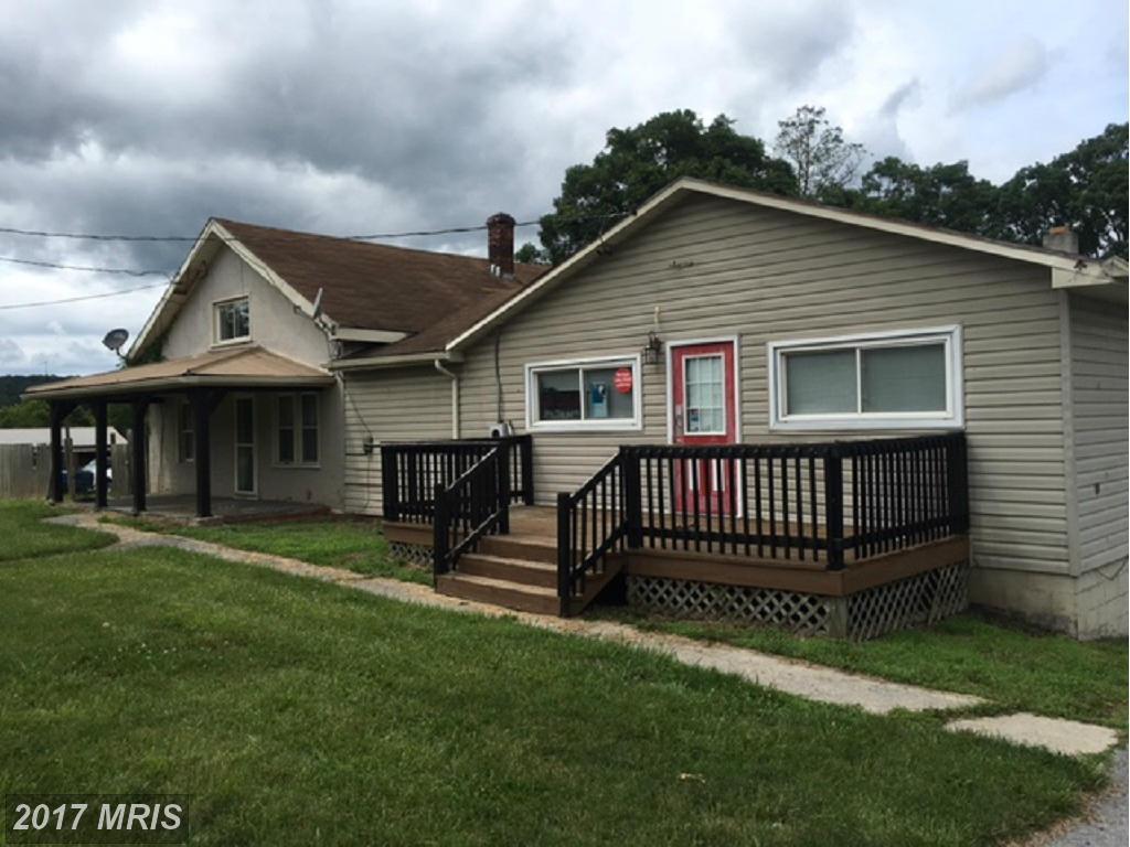 6960 Hedgesville Road - Photo 1