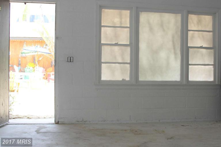 85 Charles Street - Photo 1