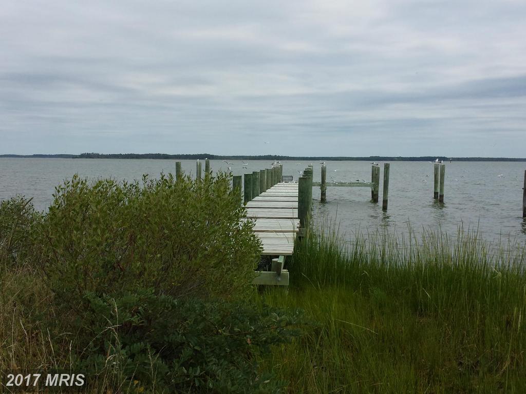 1212 Riverside Drive - Photo 1