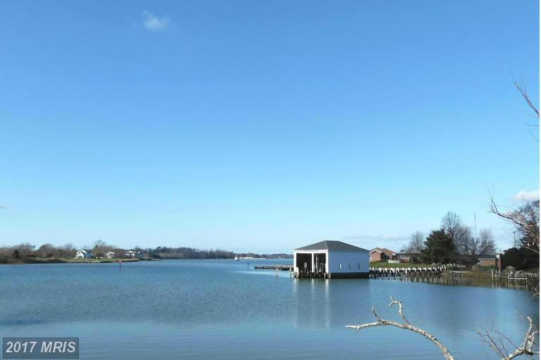 Albemarle Court - Photo 1