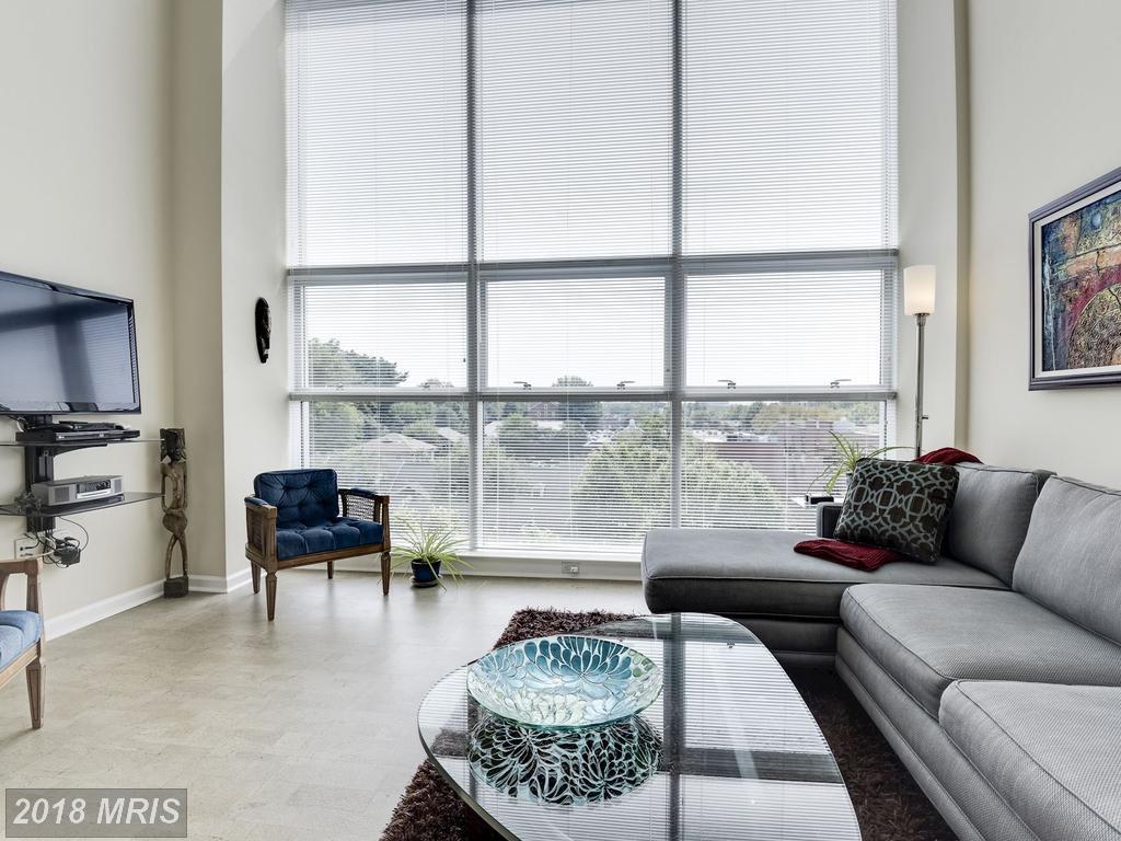 444 Broad Street - Photo 1