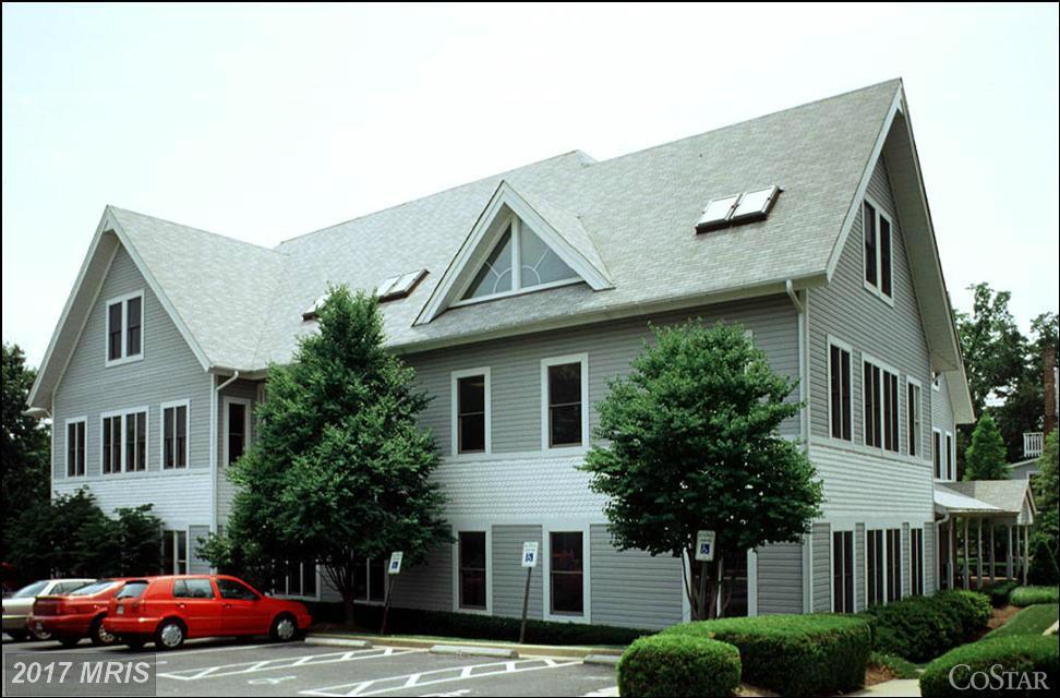 300 Washington Street - Photo 1