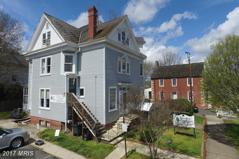 1122 Caroline Street - Photo 1