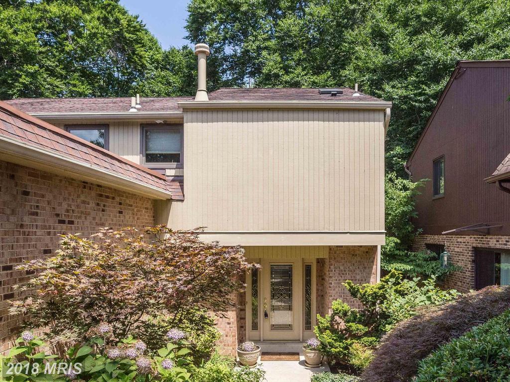 3806 Hemlock Way - Photo 1