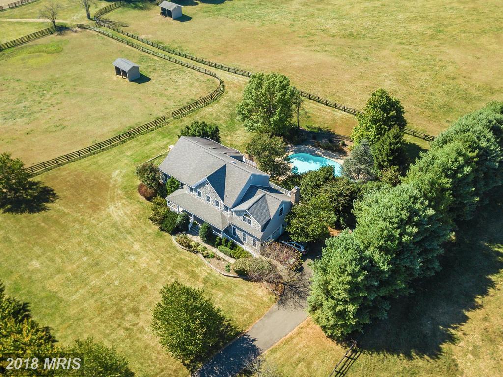 10070 Lees Mill Road - Photo 1
