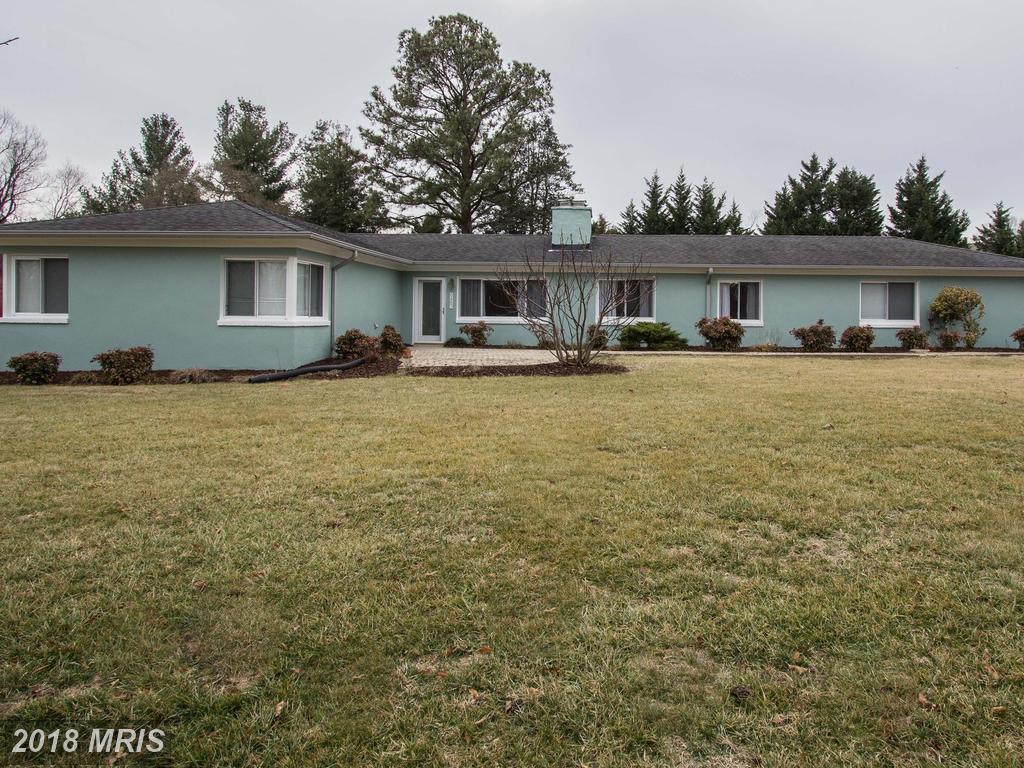 6467 Woodridge Road - Photo 1