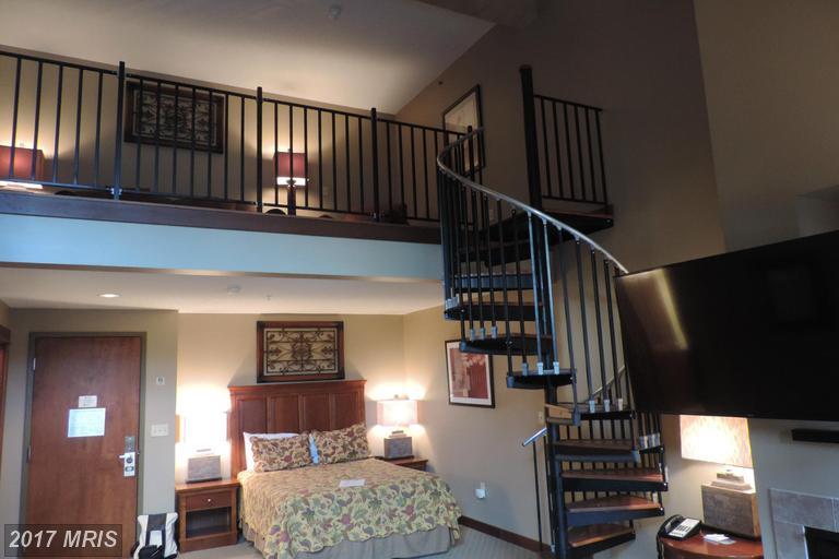 565 Glendale Road - Photo 1