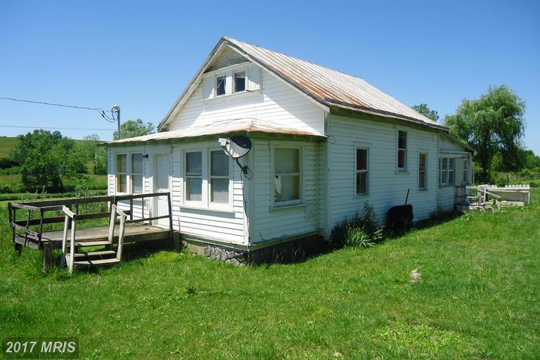 2210 Pumpkin Center Road - Photo 1