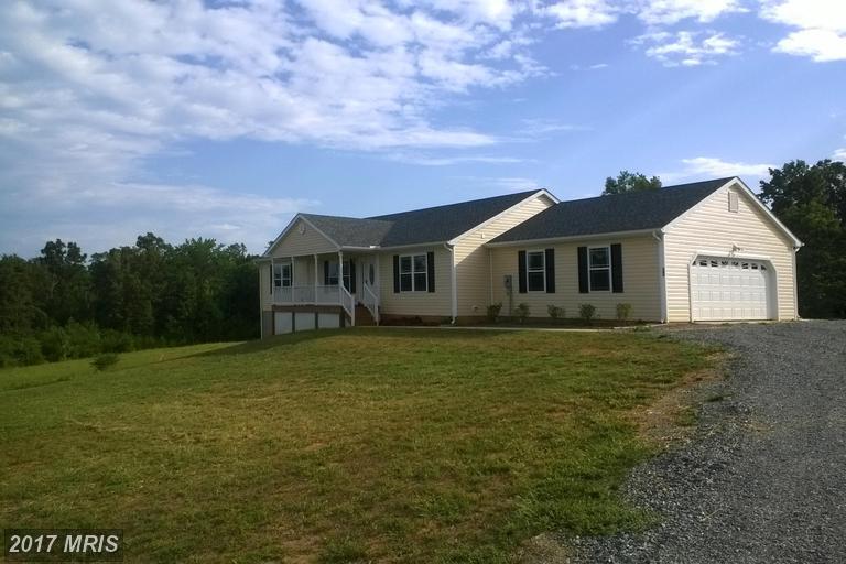 160 Lancaster Court - Photo 1