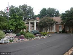 1102 Lakeview Parkway - Photo 1