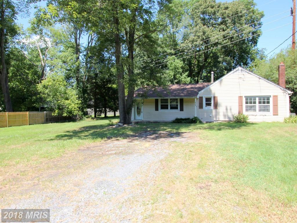 1410 Airport Lane - Photo 1