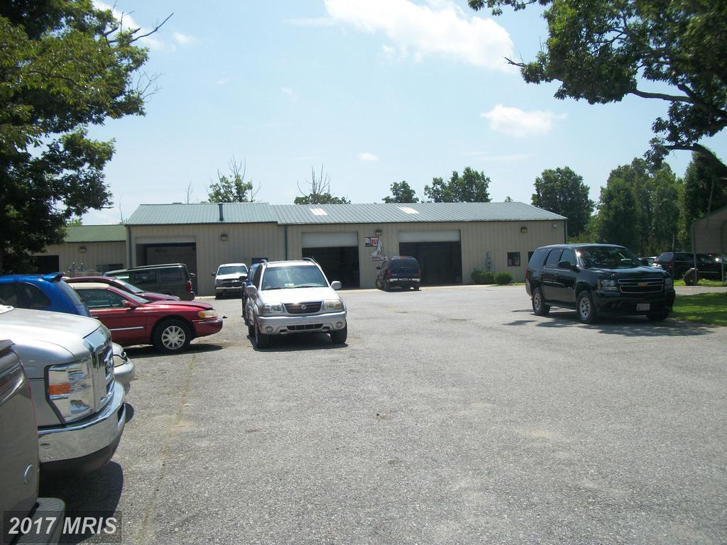 17412 Livingston Road - Photo 1