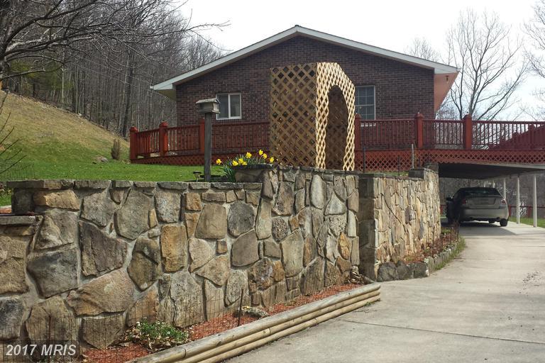 1472 Briary Gap Road - Photo 1