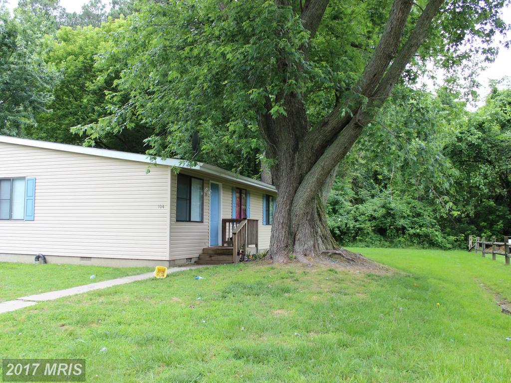 104 Watermans Court - Photo 1