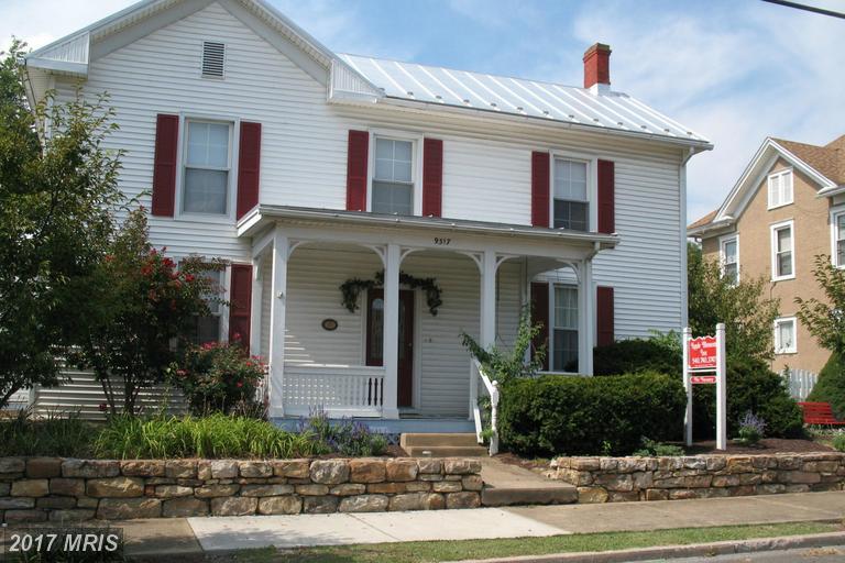 9317 Congress Street - Photo 1