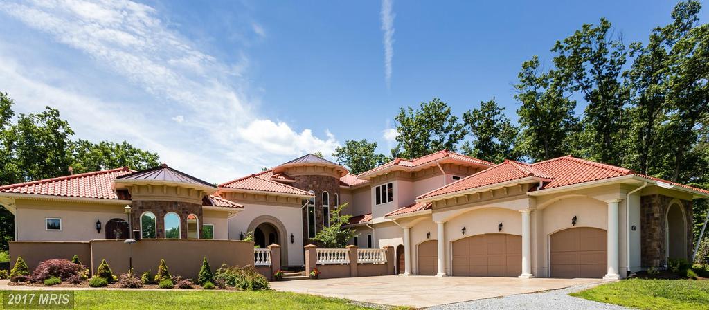 328 Storck Road - Photo 1