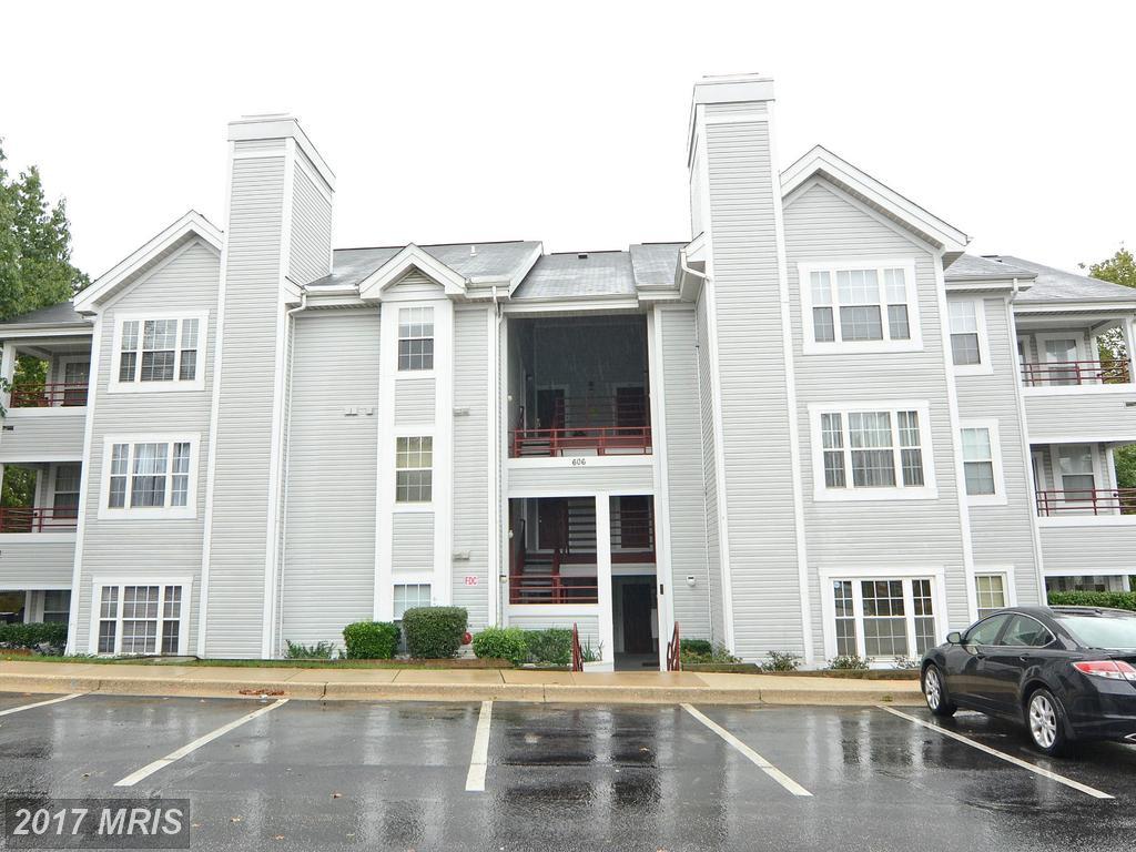 606 Rolling Hill Walk - Photo 1