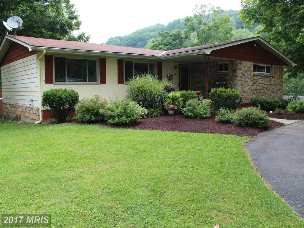 114 Mary Court - Photo 1