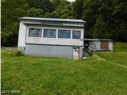 10413 Borden Road - Photo 1