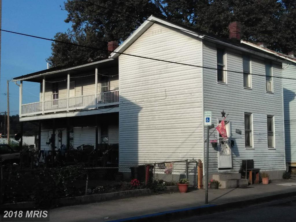 456 Columbia Street - Photo 1