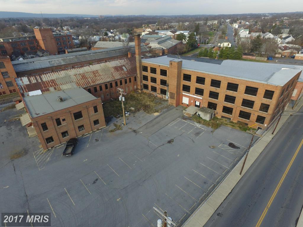 301 Winchester Avenue - Photo 1