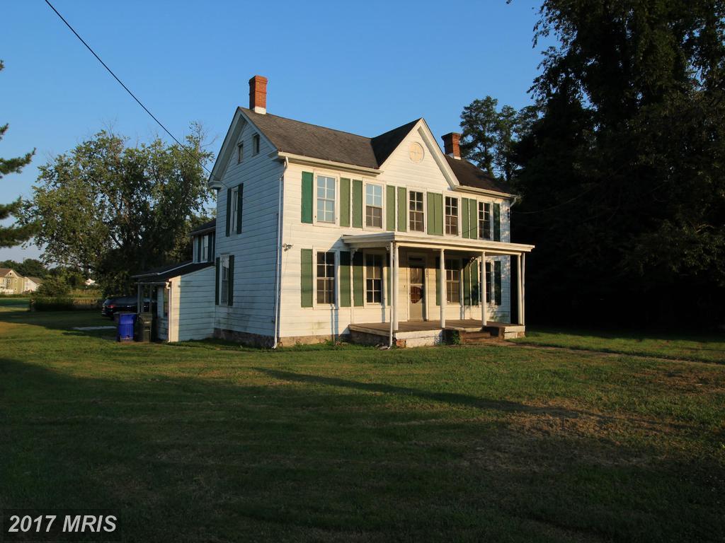 134 Bohemia Avenue - Photo 1