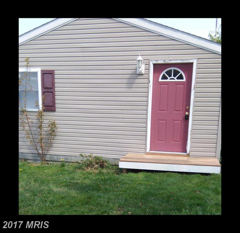 22 Holly Street - Photo 1