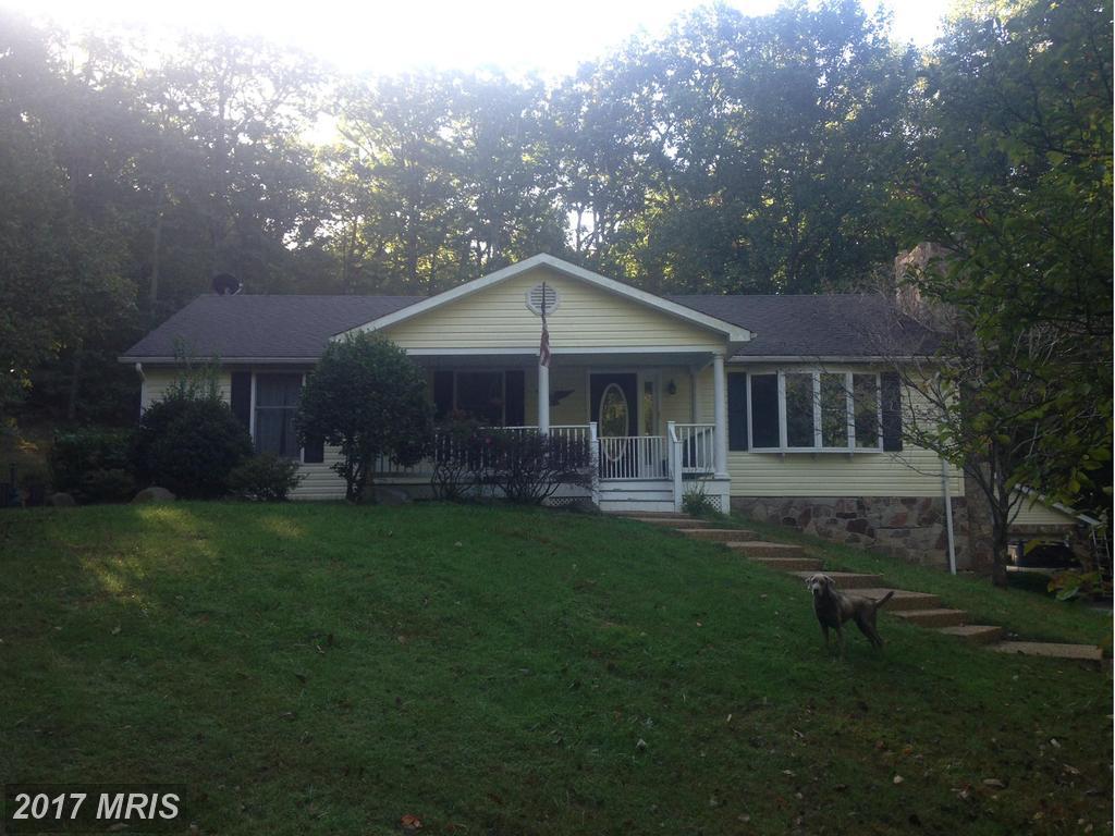 157 Lakeview Lane - Photo 1