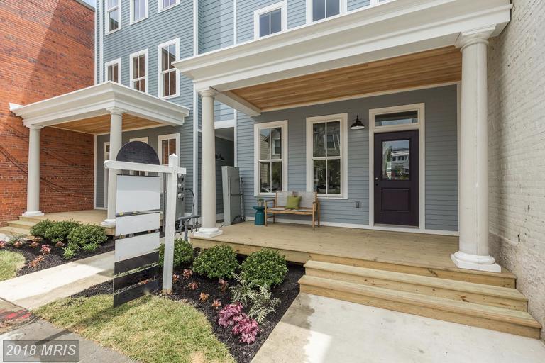 640 Newton Place - Photo 1